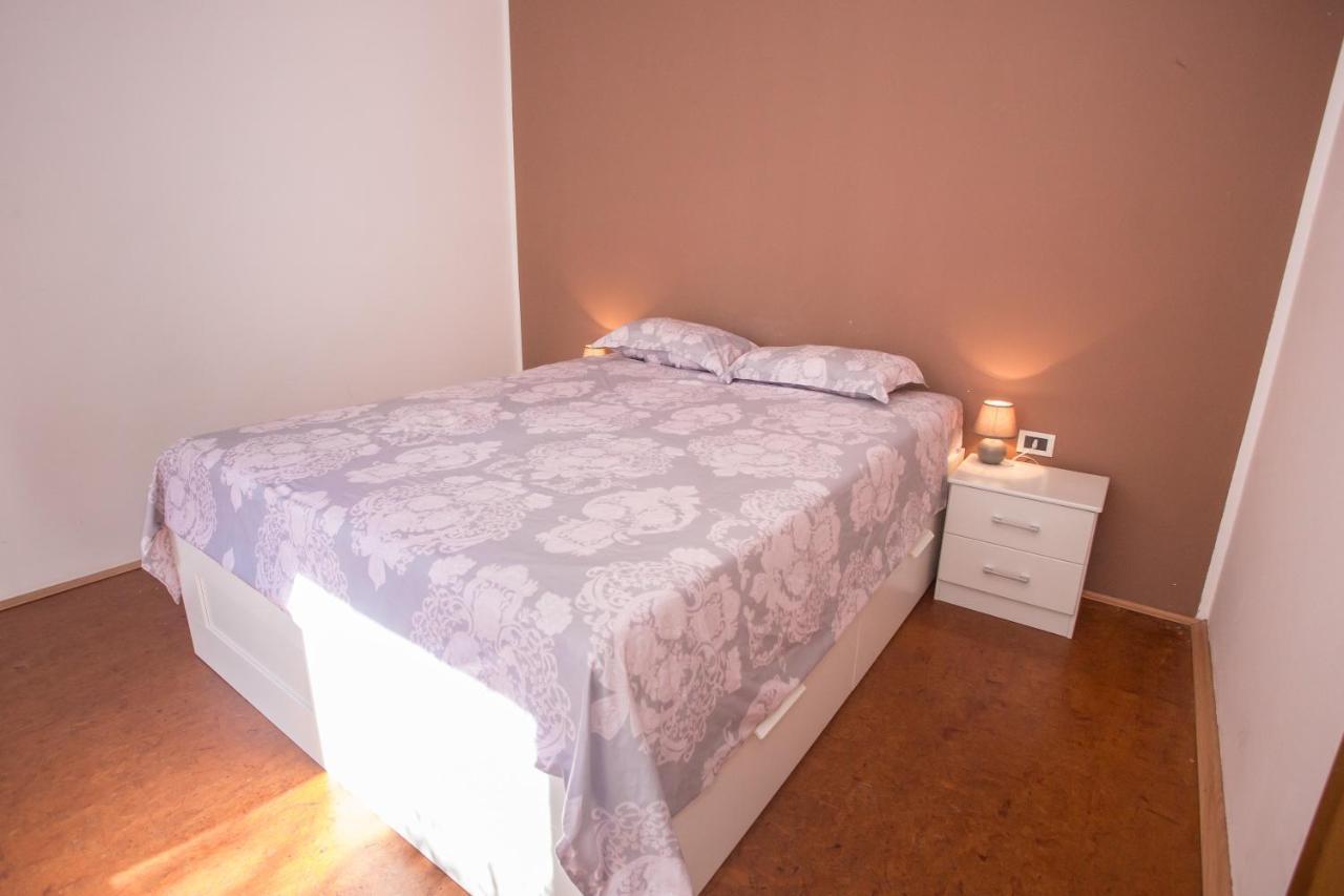 Ema-Dany Apartment Porec Exterior photo